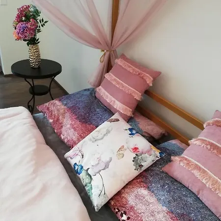 Glam U Brna Apartment