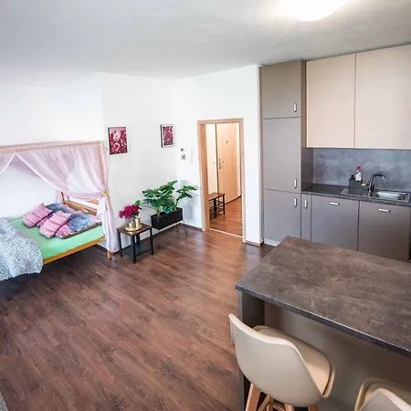 Glam Apartamento Bučovice