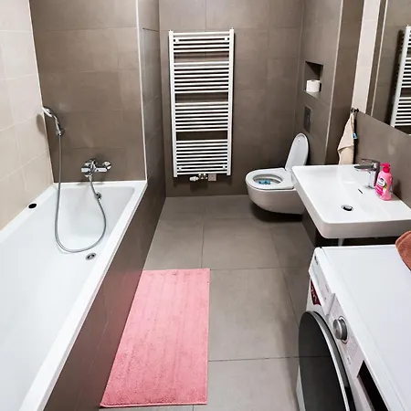Glam U Brna * Bučovice