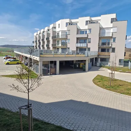 Luxusni Glam U Brna - Vana, Terasa, Nebesa, Parkovani Zdarma Daire